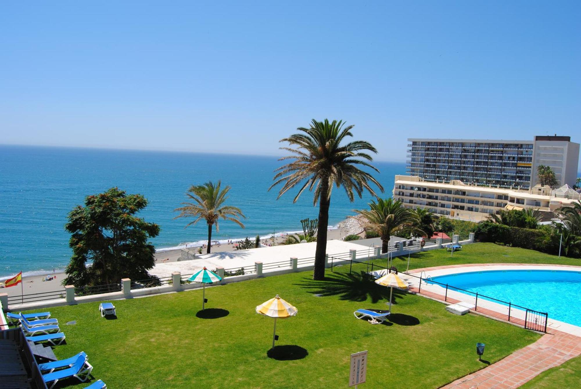 Apartamentos La Roca Rentals Τορρεμολίνος Εξωτερικό φωτογραφία