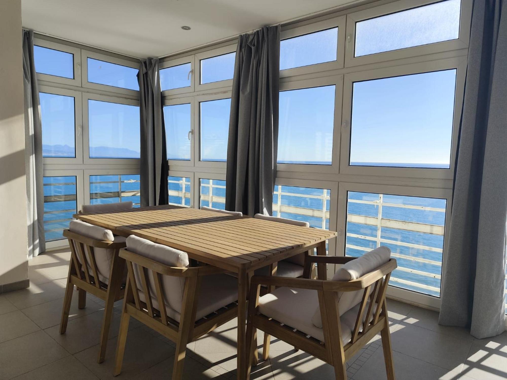 Apartamentos La Roca Rentals Τορρεμολίνος Δωμάτιο φωτογραφία